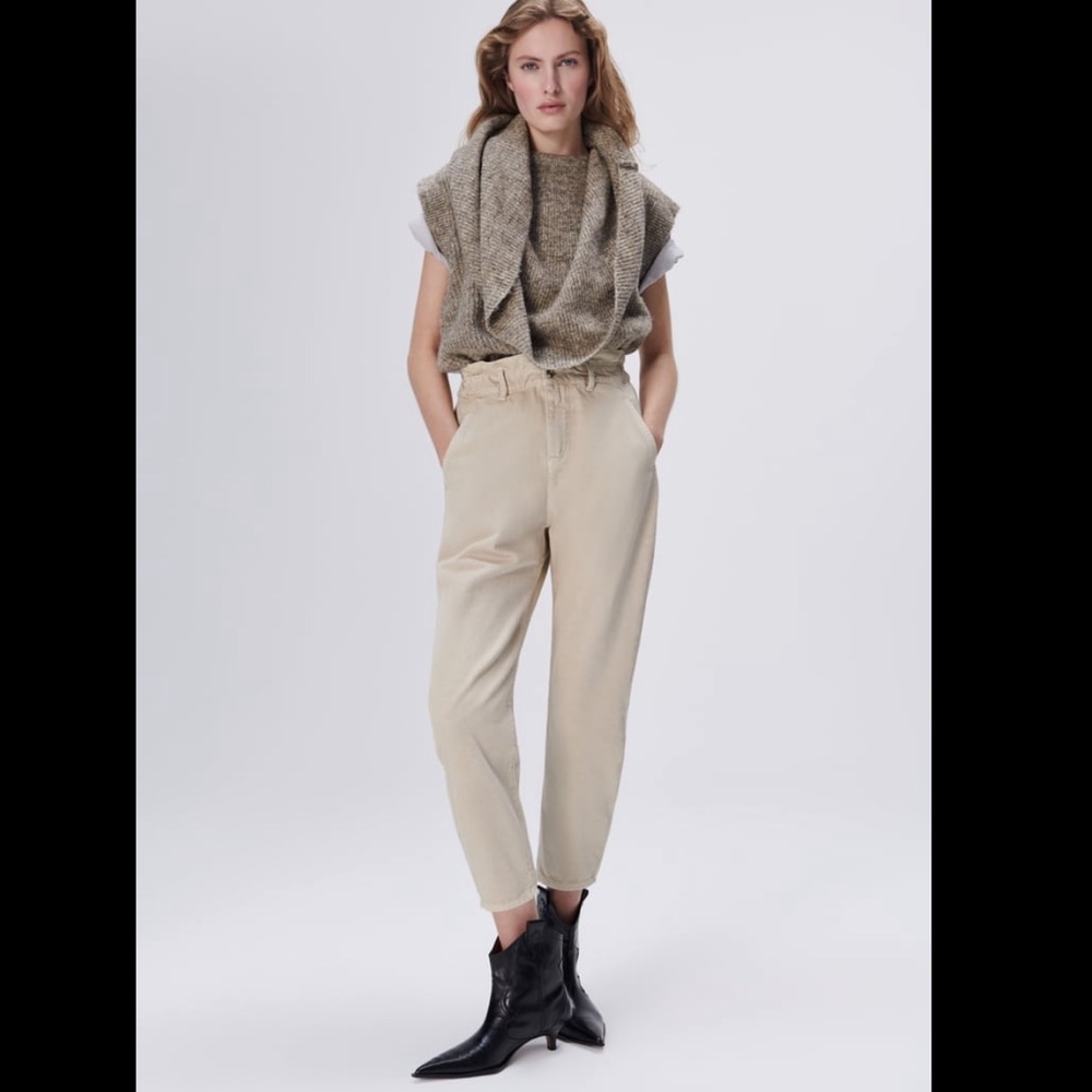 ZARA High-waisted Baggy Mom Jeans